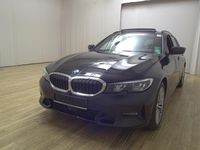 Gebraucht BMW 320 Sport Line 190 PS (139 kW) 2021 Black sapphire metallic (metallic) Kombi