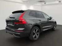 Gebraucht Volvo XC60 R-Design 235 PS (172 kW) 2022 Grau SUV