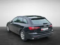 Gebraucht Audi A4 Business 163 PS (119 kW) 2022 Brillantschwarz Kombi