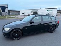 Gebraucht BMW 320 163 PS (119 kW) 2008 Schwarz Kombi