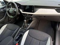 Neu Skoda Kamiq 150 PS (110 kW) 2026 Silber smokey diamond SUV