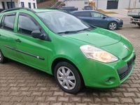 Gebraucht Renault Clio GrandTour 75 PS (55 kW) 2012 Grün Kombi