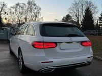 Gebraucht Mercedes E220 194 PS (142 kW) 2018 Weiß Kombi