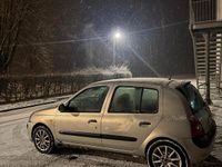 Gebraucht Renault Clio II 75 PS (55 kW) 2007 Silber Limousine