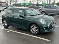 Gebraucht Mini ONE 102 PS (75 kW) 2017 Grün Kleinwagen