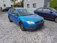 Gebraucht Ford Focus Trend 136 PS (100 kW) 2005 Blau metallic Kombi