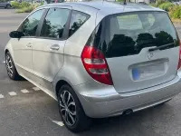 Gebraucht Mercedes A180 Elegance 109 PS (80 kW) 2006 Silber Kleinwagen