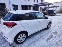 Gebraucht Hyundai i20 Active 75 PS (55 kW) 2018 Weiß Limousine