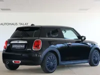 Gebraucht Mini Cooper 136 PS (100 kW) 2021 Schwarz(metallic) Kleinwagen