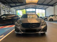 Używany Mercedes E220 AMG 170 KM (125 kW) 2015 Szary Kombi