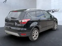 Gebraucht Ford Kuga Titanium 150 PS (110 kW) 2019 Schwarz SUV