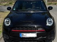 Second-hand Mini John Cooper Works 231 CP (169 kW) 2018 Negru Hatchback
