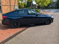 Gebraucht BMW 330 Sport Line 252 PS (185 kW) 2017 Blau Limousine
