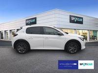 Gebraucht Peugeot e-208 Allure 100 kW (136 PS) 2023 Schneeweiß Kleinwagen