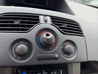 Gebraucht Renault Kangoo Authentique 87 PS (63 kW) 2010 Weiß Van / Kleinbus