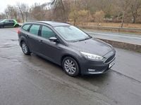 Gebraucht Ford Focus Trend 125 PS (91 kW) 2018 Grau Limousine