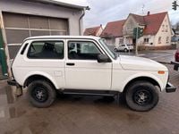 Gebraucht Lada niva 83 PS (61 kW) 2021 Weiß SUV