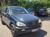 Gebraucht Mercedes ML270 163 PS (119 kW) 2002 Blau SUV