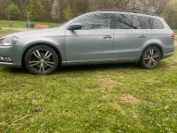 Usata VW Passat 160 CV (117 kW) 2012 Grigio Station wagon