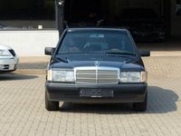 Gebraucht Mercedes 190 118 PS (86 kW) 1989 Schwarz Limousine