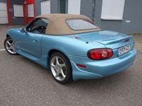 Second-hand Mazda MX5 152 CP (111 kW) 2002 Albastru Cabrio
