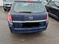 Używany Opel Astra 101 KM (74 kW) 2005 Niebieski Kombi
