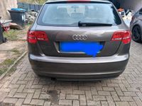 Gebraucht Audi A3 105 PS (77 kW) 2011 Grau Kleinwagen
