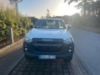 Gebraucht Isuzu Pick up 163 PS (119 kW) 2022 Weiß Abholung