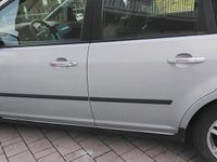 Gebraucht Ford Focus 115 PS (84 kW) 2005 Silber Van / Kleinbus