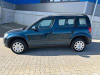 Gebraucht Skoda Yeti Plus Edition 105 PS (77 kW) 2013 Blau SUV