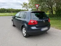 Gebraucht VW Golf V United 102 PS (75 kW) 2008 Blau Limousine