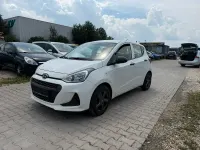 Gebraucht Hyundai i10 67 PS (49 kW) 2018 Weiß Kleinwagen