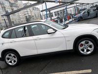 Gebraucht BMW X1 170 PS (125 kW) 2011 Weiß SUV