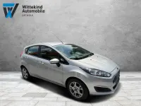 Gebraucht Ford Fiesta SYNC Edition 101 PS (74 kW) 2013 Grau Limousine