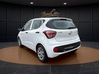 Gebraucht Hyundai i10 67 PS (49 kW) 2018 Weiß Kleinwagen