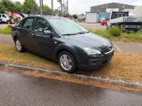 Gebraucht Ford Focus Ghia 145 PS (106 kW) 2006 Grau Limousine