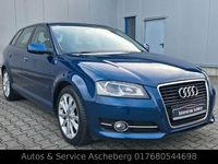Gebraucht Audi A3 Ambition 105 PS (77 kW) 2012 Blau Kleinwagen