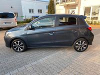 Gebraucht Mitsubishi Space Star Select+ 88 PS (64 kW) 2023 Grau Kleinwagen