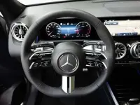 Gebraucht Mercedes GLB220 AMG 190 PS (139 kW) 2025 Grau SUV