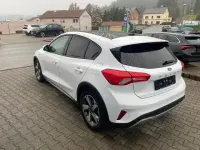 Gebraucht Ford Focus Active X 174 PS (127 kW) 2021 Weiß Limousine
