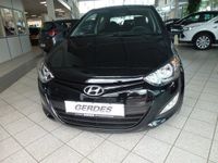 Gebraucht Hyundai i20 Edition 86 PS (63 kW) 2013 Schwarz Limousine