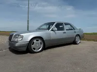 Brugt Mercedes E280 193 HK (141 kW) 1993 Sedan