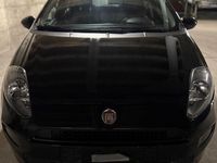 Gebraucht Fiat Punto Active 77 PS (56 kW) 2012 Schwarz Kleinwagen