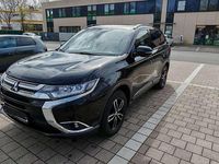 Gebraucht Mitsubishi Outlander Edition 150 PS (110 kW) 2018 Schwarz SUV