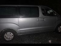 Gebraucht Hyundai H-1 177 PS (130 kW) 2019 Silber Van / Kleinbus