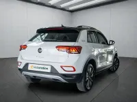 Gebraucht VW T-Roc 150 PS (110 kW) 2025 Weiß SUV