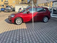 Gebraucht BMW 225 Advantage 136 PS (100 kW) 2016 Rot Kombi
