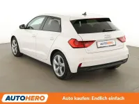 Gebraucht Audi A1 Sportback Comfort 95 PS (69 kW) 2022 Weiß Kleinwagen