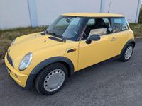Second-hand Mini ONE 90 CP (66 kW) 2002 Galben Hatchback