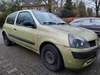 Gebraucht Renault Clio II 58 PS (42 kW) 2006 Grün Kleinwagen